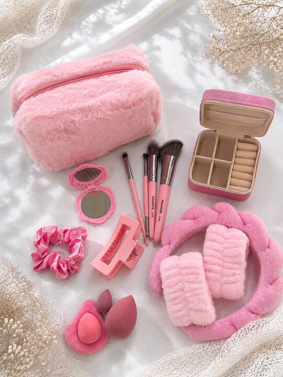 Pink Cloud Beauty Box